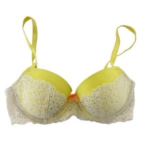 Victoria’s Secret Dream Angels Lace Rhinestone Bra 32D